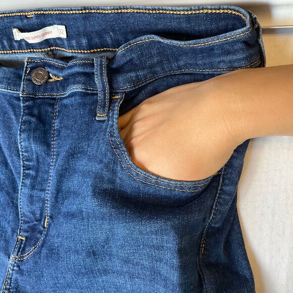 Levi’s Women Super Skinny Jeans 720 Size W32 x L30 High Rise Stretch - Picture 7 of 12